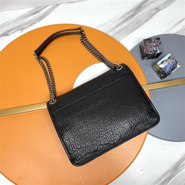 2026127204341113 620